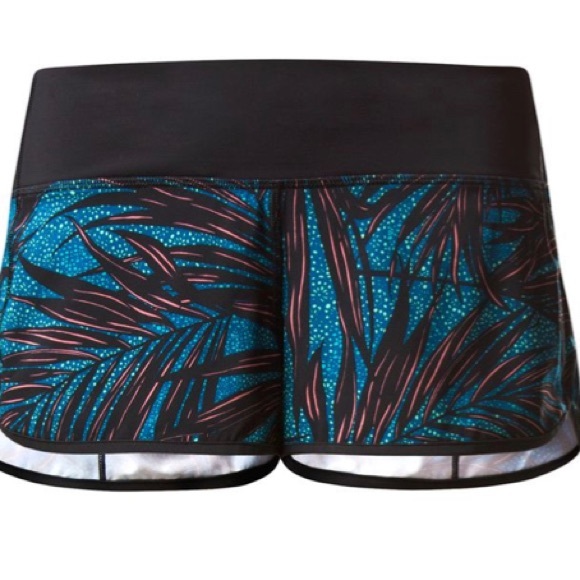 Lululemon Speed Short Palm Lace Tofino Teal Multi / Black size 4 - Picture 7 of 9